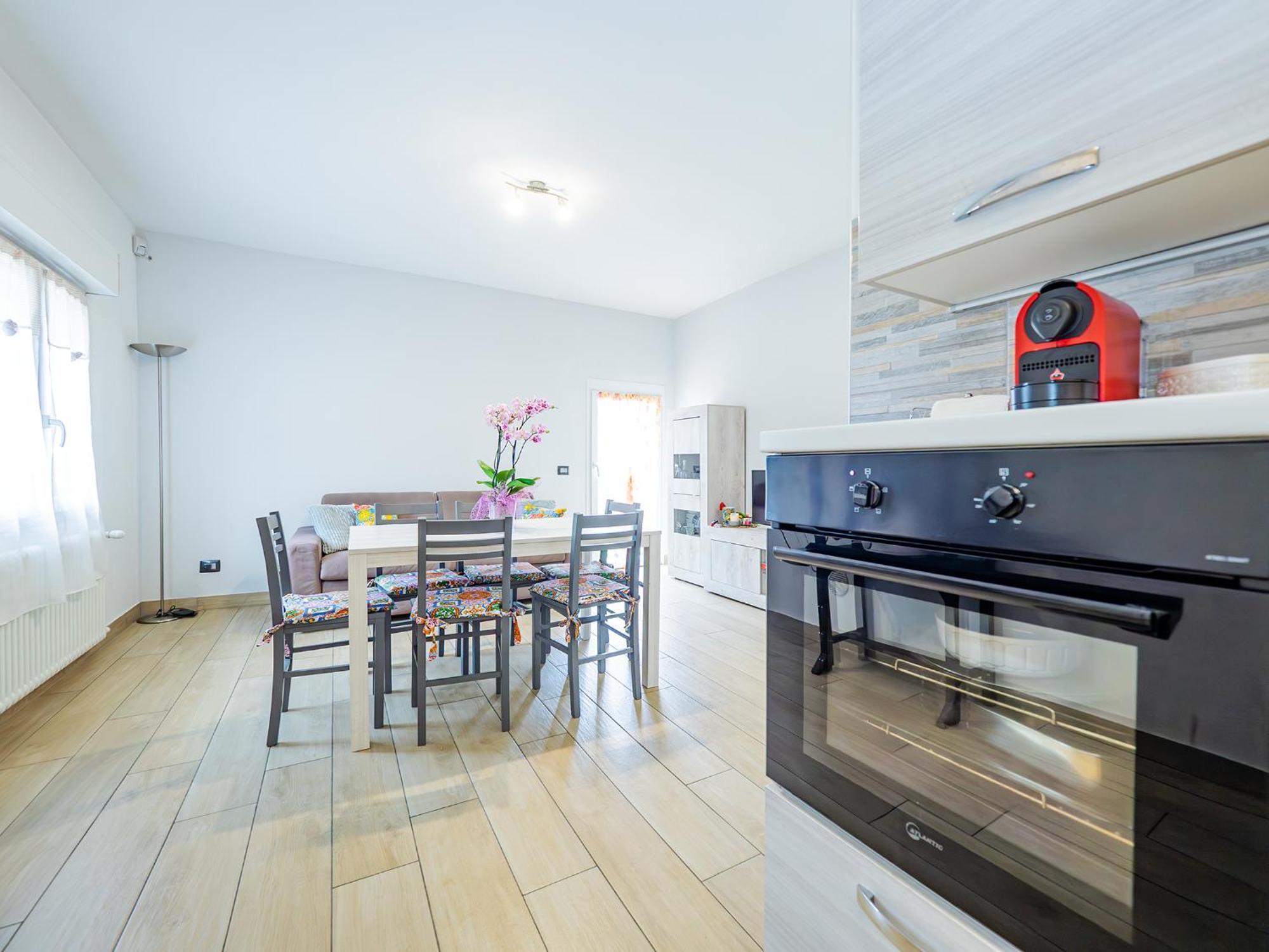 Chiaro House Apartment Colico Exterior photo